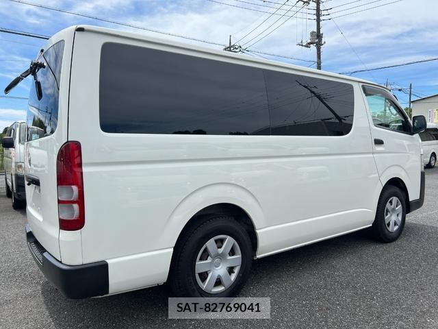 Toyota HIACE VAN 2015-01 7816089-11