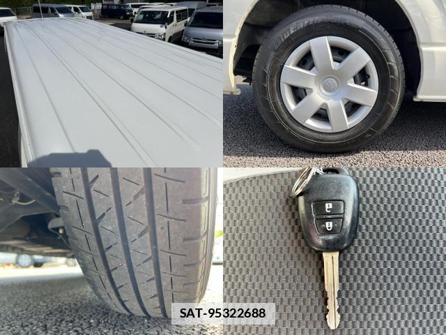 Toyota HIACE VAN 2020-02 7816090-2
