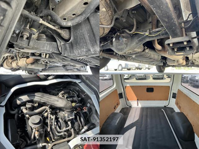 Toyota HIACE VAN 2014-09 7816095-7