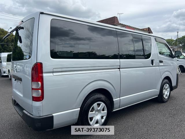 Toyota HIACE VAN 2013-03 7816096-11