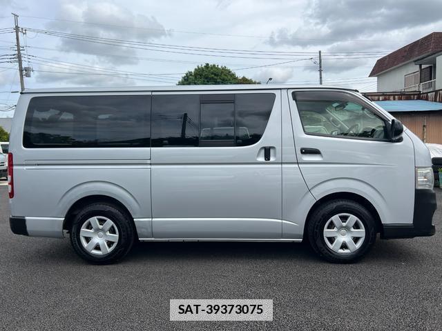 Toyota HIACE VAN 2013-03 7816096-12