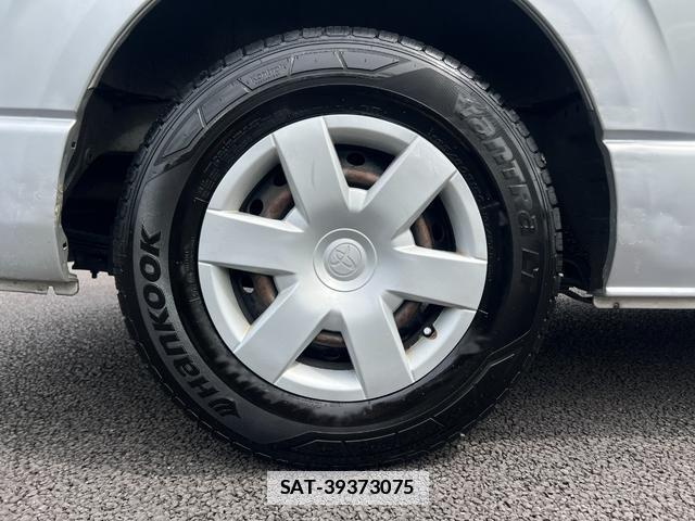 Toyota HIACE VAN 2013-03 7816096-18