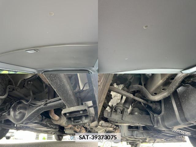 Toyota HIACE VAN 2013-03 7816096-9