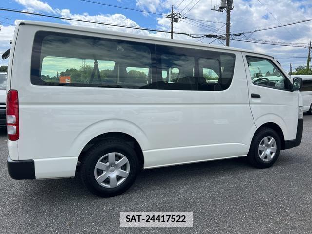 Toyota HIACE VAN 2020-02 7816098-12