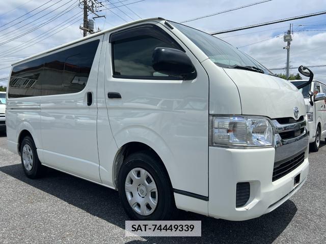 Toyota HIACE VAN 2018-04 7816102-0