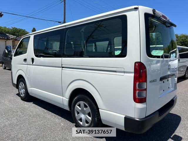 Toyota HIACE VAN 2020-02 7816104-9