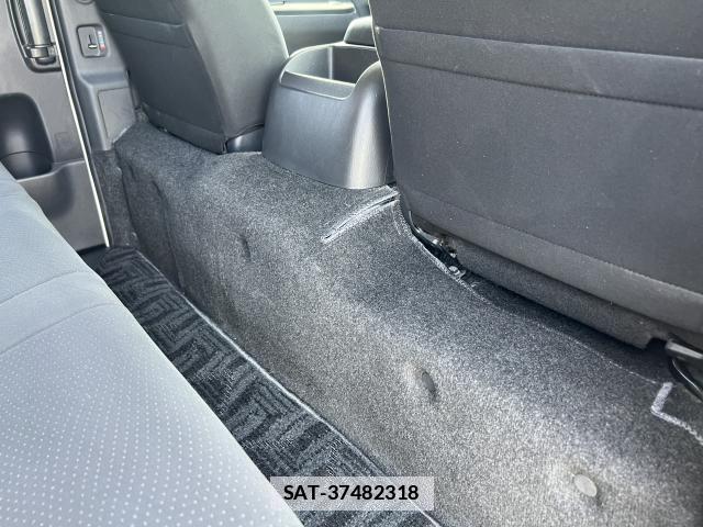 Toyota HIACE VAN 2014-09 7816105-12