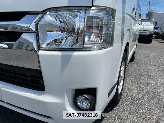 Toyota HIACE VAN 2014-09 7816105-15