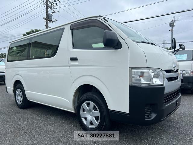 Toyota HIACE VAN 2015-10 7816106-0