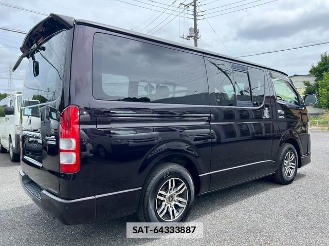 Toyota HIACE VAN 2013-09 7816110-11