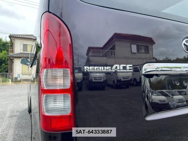 Toyota HIACE VAN 2013-09 7816110-16