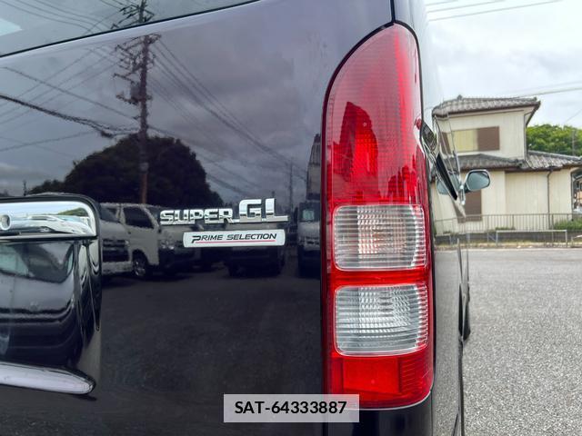 Toyota HIACE VAN 2013-09 7816110-17
