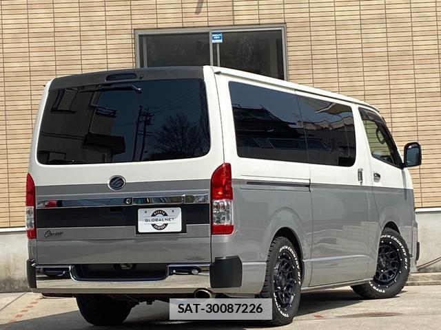 Toyota HIACE VAN 2016-04 7816506-7
