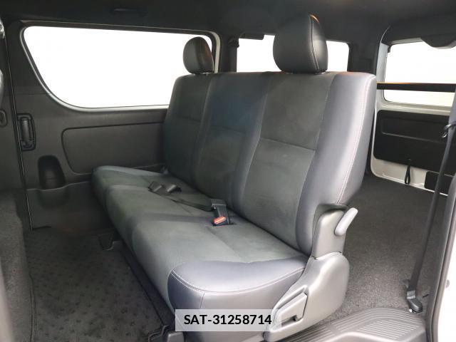 Toyota HIACE VAN 2026-04 7816940-5
