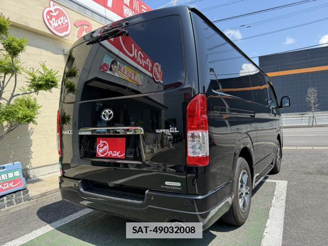 Toyota HIACE VAN 2023-09 7817795-1