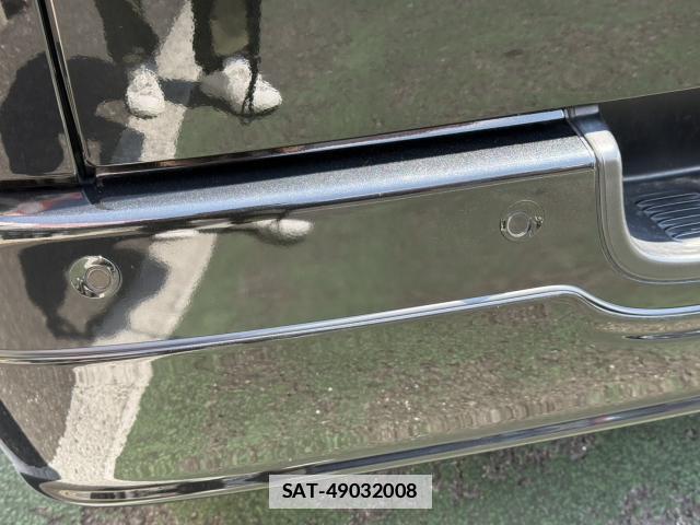 Toyota HIACE VAN 2023-09 7817795-11