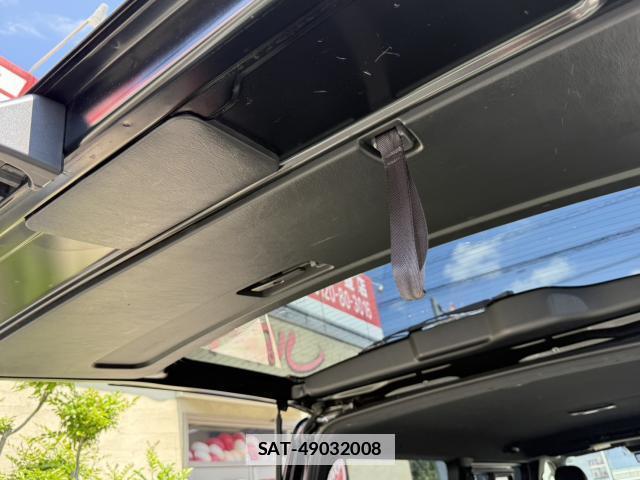 Toyota HIACE VAN 2023-09 7817795-13