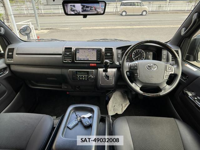 Toyota HIACE VAN 2023-09 7817795-2