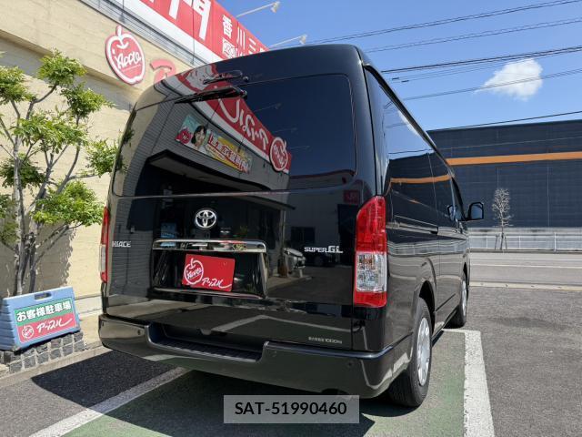 Toyota HIACE VAN 2023-07 7817796-1