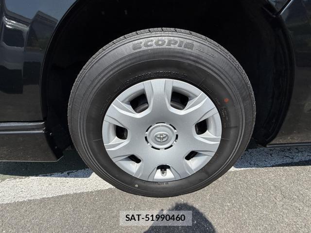 Toyota HIACE VAN 2023-07 7817796-12
