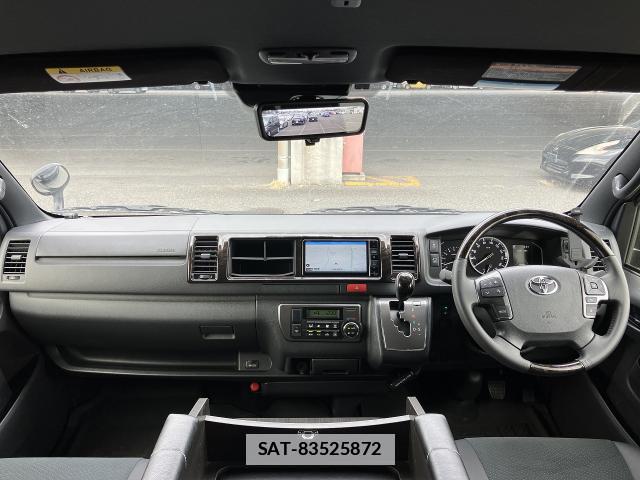 Toyota HIACE VAN 2024-07 7817954-2