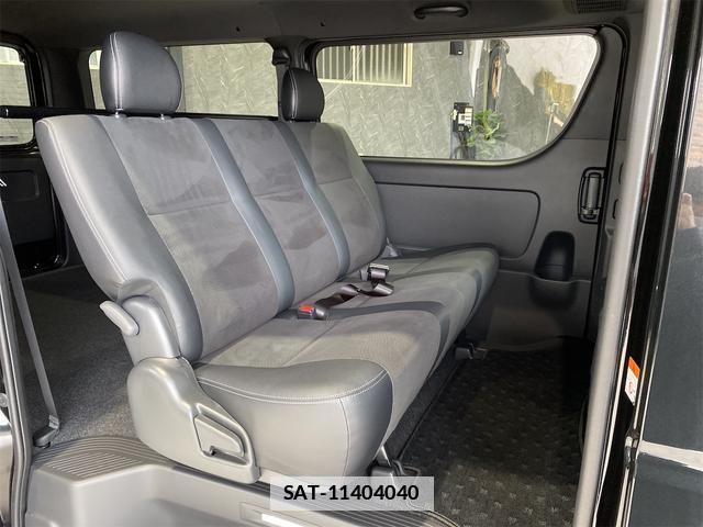 Toyota HIACE VAN 2026-04 7818710-13