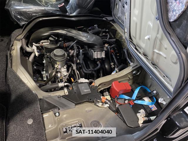 Toyota HIACE VAN 2026-04 7818710-16
