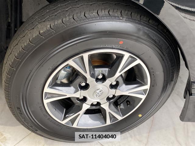 Toyota HIACE VAN 2026-04 7818710-18