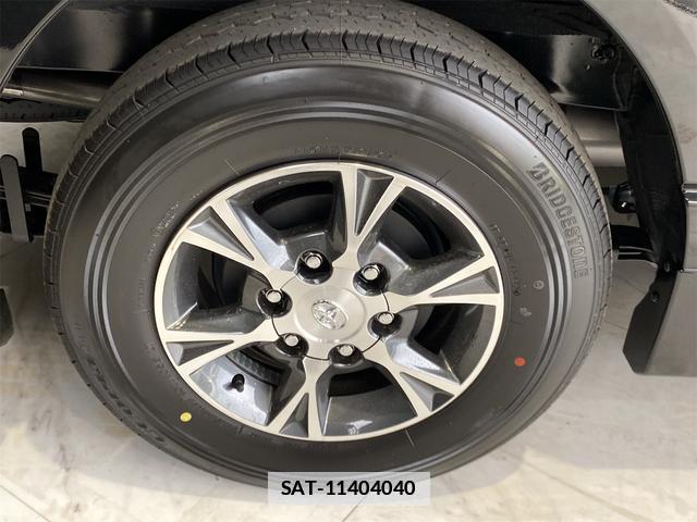 Toyota HIACE VAN 2026-04 7818710-19