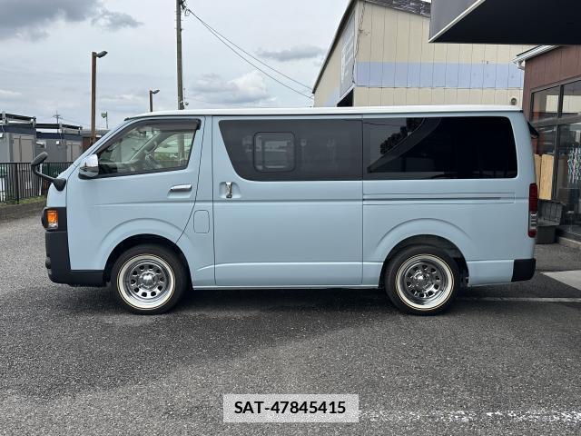Toyota HIACE VAN 2017-04 7819139-11