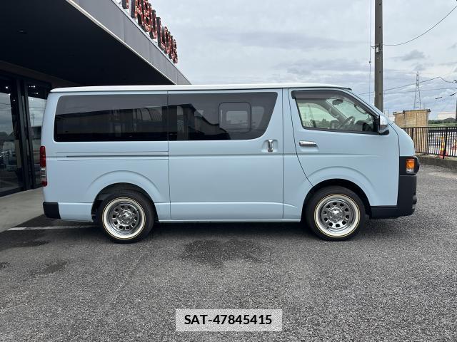 Toyota HIACE VAN 2017-04 7819139-7