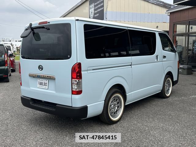 Toyota HIACE VAN 2017-04 7819139-8