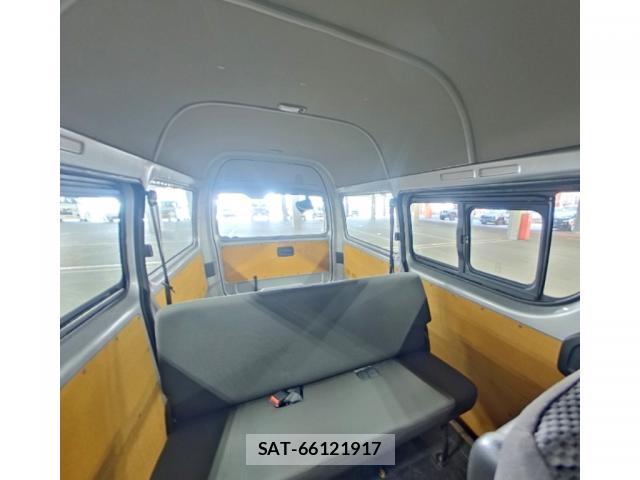 Toyota HIACE VAN 2018-11 7819185-7