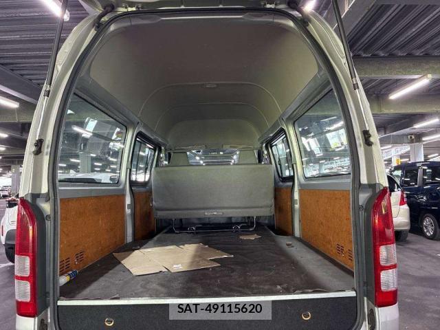 Toyota HIACE VAN 2005-05 7819203-6