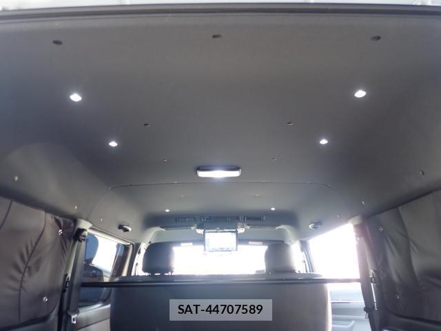 Toyota HIACE VAN 2022-09 7819645-15