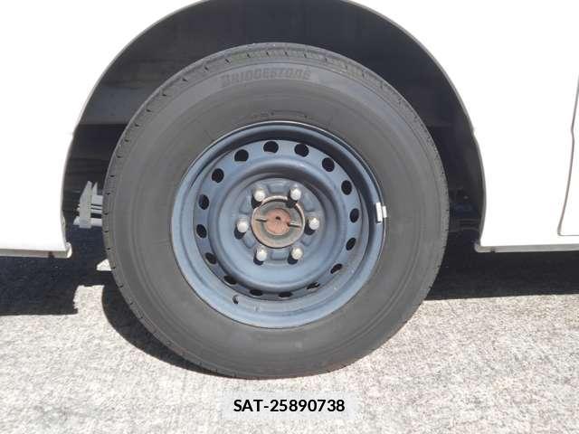Toyota HIACE VAN 2013-08 7819844-17