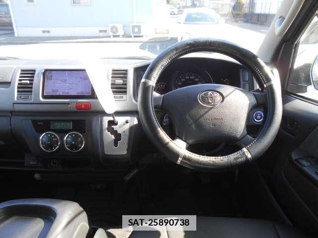 Toyota HIACE VAN 2013-08 7819844-3