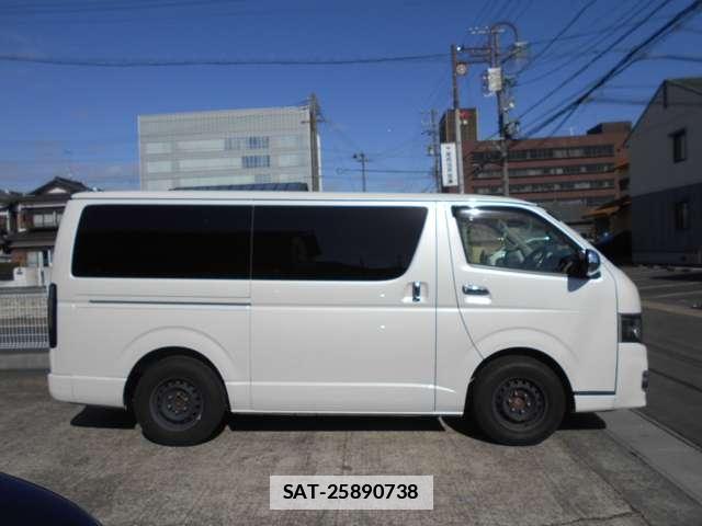 Toyota HIACE VAN 2013-08 7819844-8