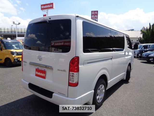 Toyota HIACE VAN 2021-05 7820433-12