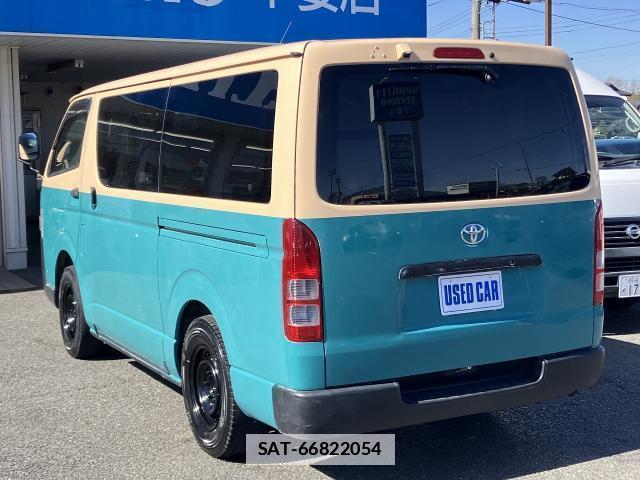 Toyota HIACE VAN 2017-07 7820665-17