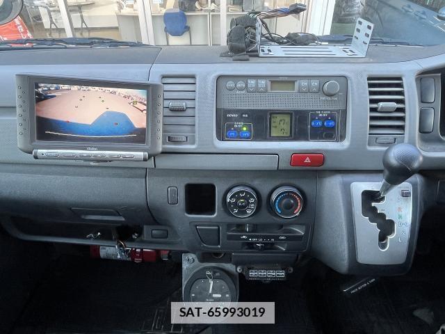 Toyota HIACE VAN 2012-11 7820668-6