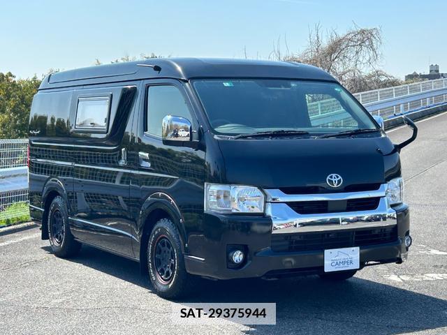 Toyota HIACE VAN 2021-03 7823118-13