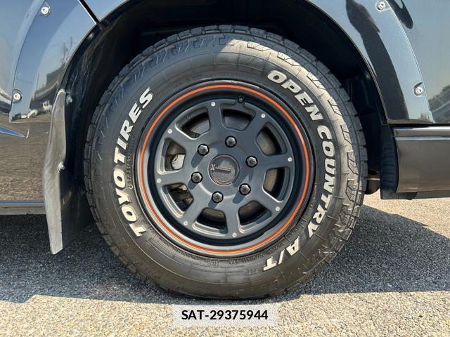 Toyota HIACE VAN 2021-03 7823118-17