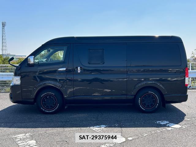Toyota HIACE VAN 2021-03 7823118-9
