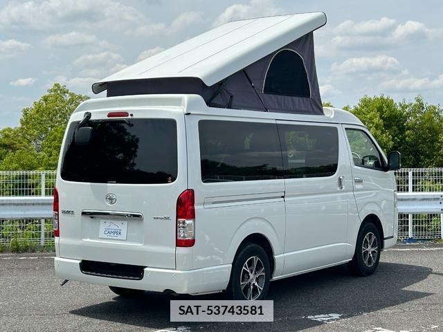 Toyota HIACE VAN 2023-10 7823119-11