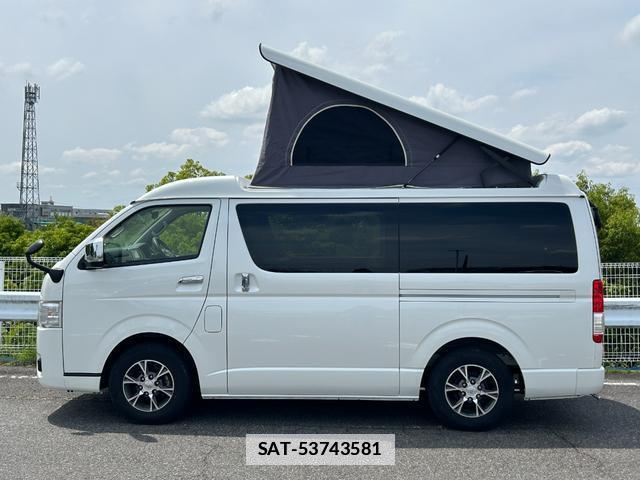 Toyota HIACE VAN 2023-10 7823119-8