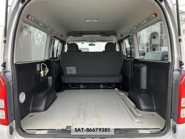 Toyota HIACE VAN 2014-03 7823171-10