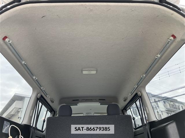 Toyota HIACE VAN 2014-03 7823171-11