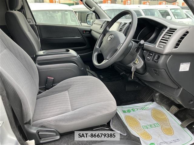 Toyota HIACE VAN 2014-03 7823171-4