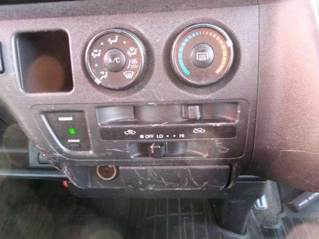 Toyota HIACE VAN 2013-04 7823303-10